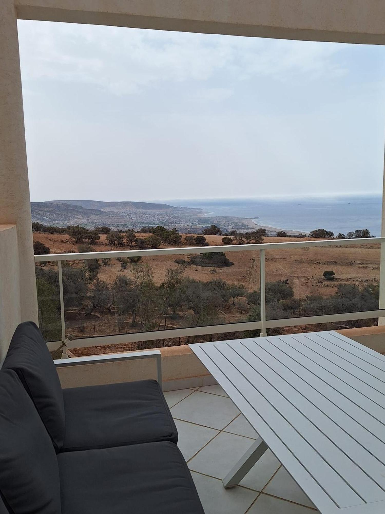 Duplex Ocean With Pool & Fitness